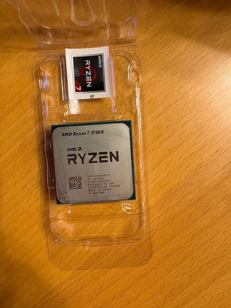 【値下げ】AMD Ryzen 7 3700X CPU