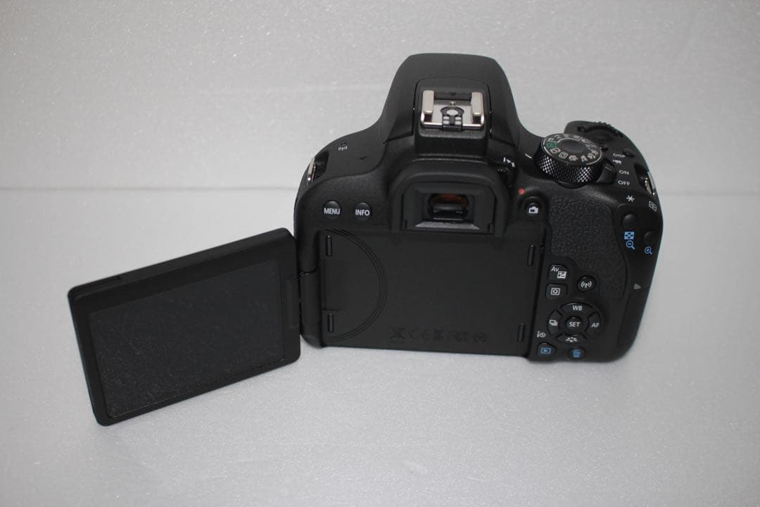 極上品☆canon kiss x9i 標準&望遠&単焦点トリプルレンズセット