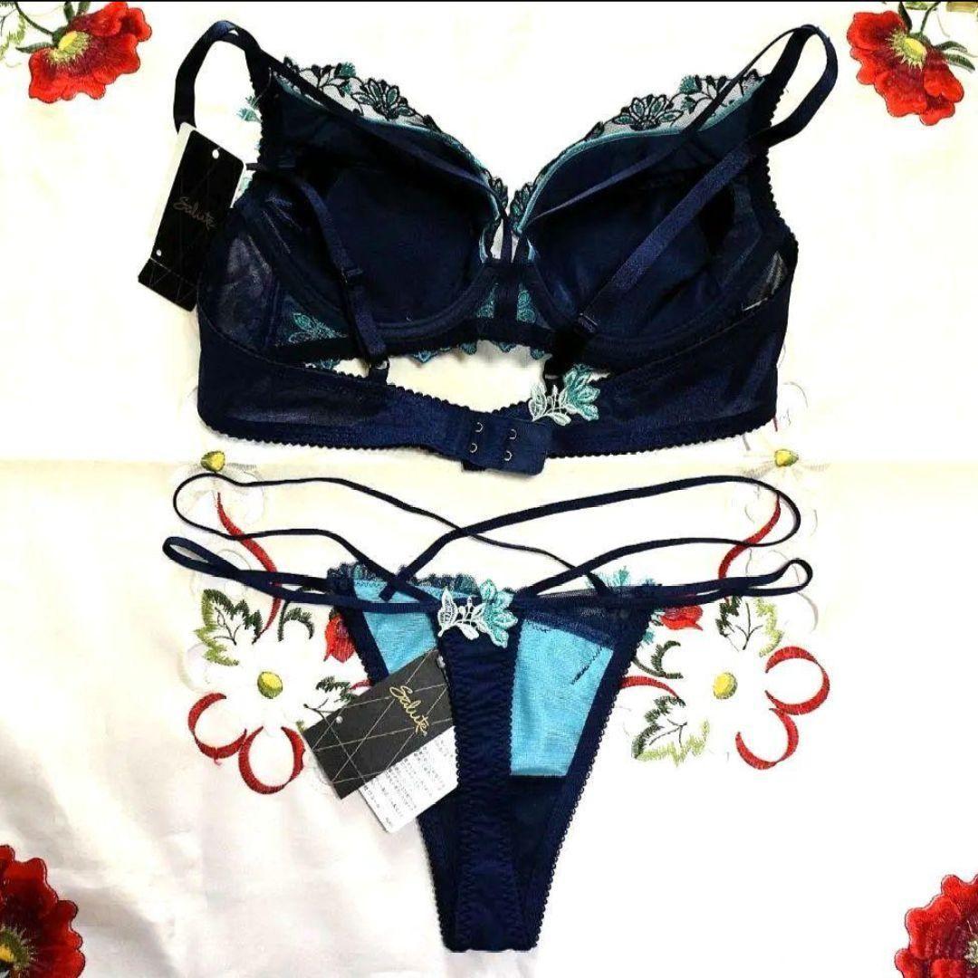 新品・タグ付き☆ワコール☆サルート☆６７Ｇ・バハマ☆ＫＯ☆Ｄ７５＆ソングＭ