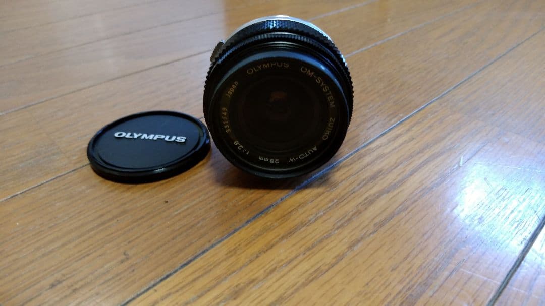 一眼レフカメラ　本体、望遠レンズ、広角レンズ、一式