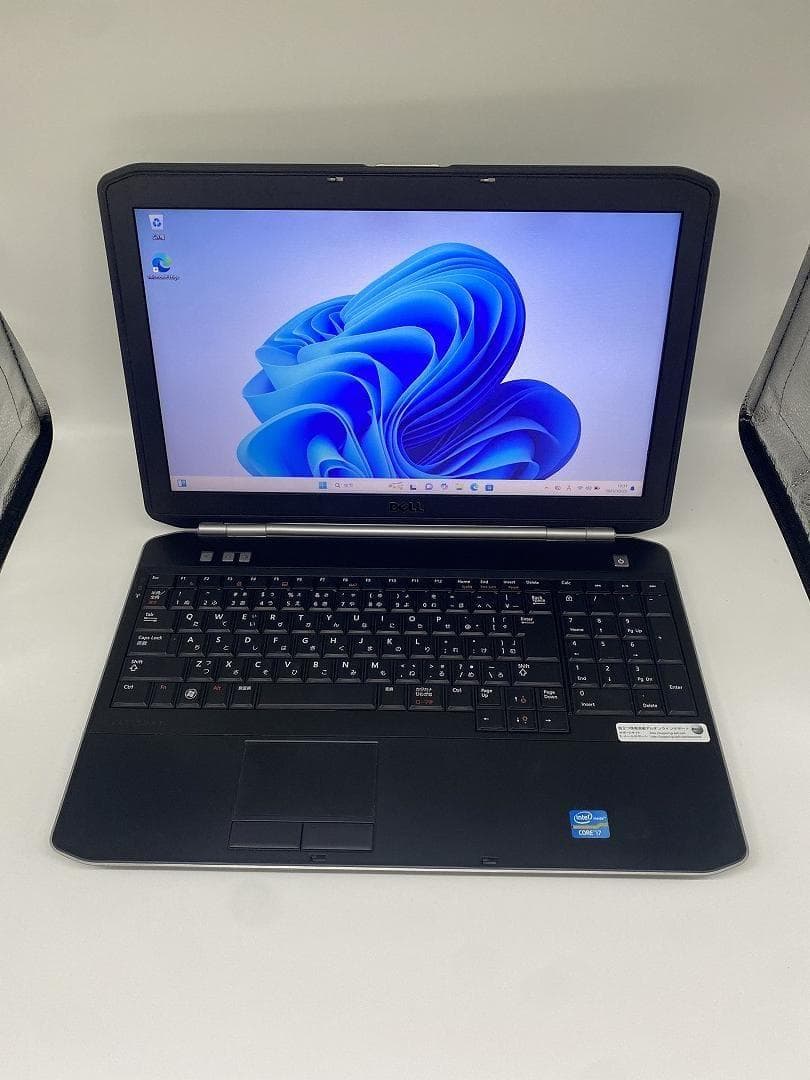 【DELL】爆速Corei7/新品SSD256GB ノートパソコン B13