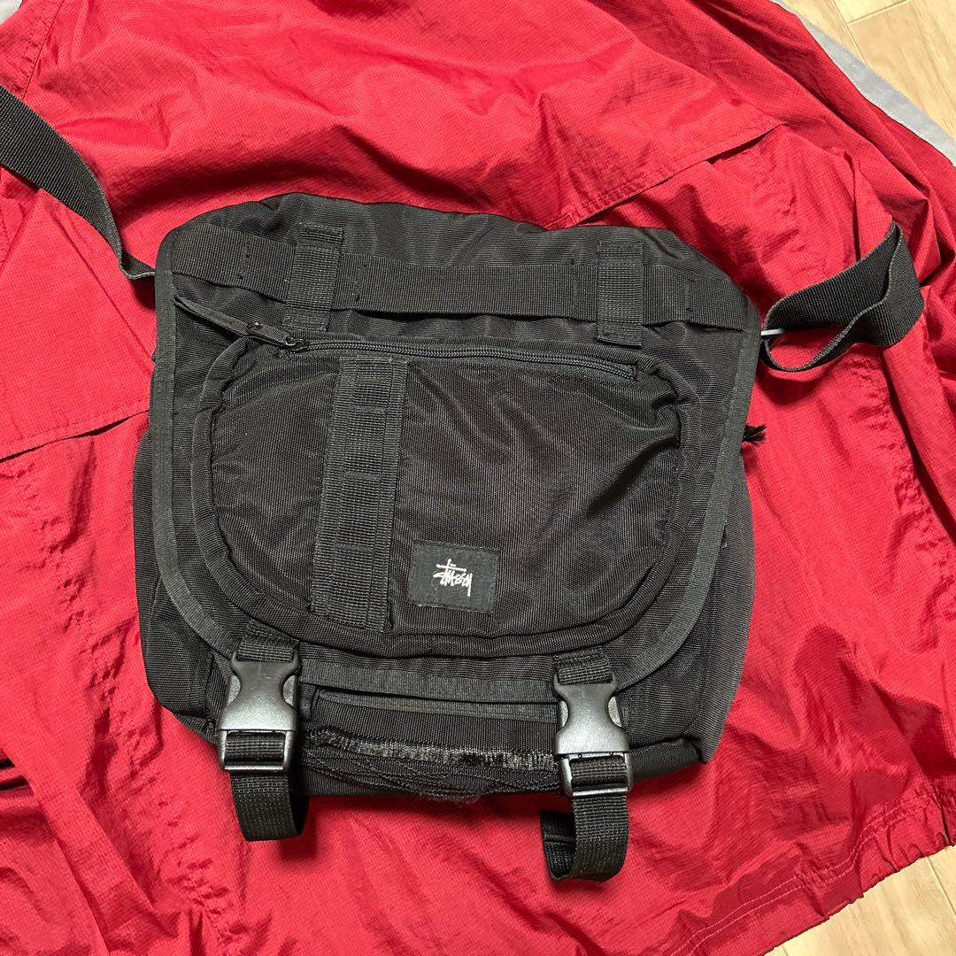 old stussy ステューシー　ブラック黒メッセンジャーバッグ　古着　y2k