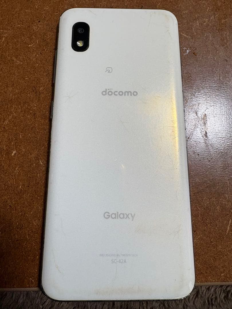 携帯電話本体 Galaxy SC-42A