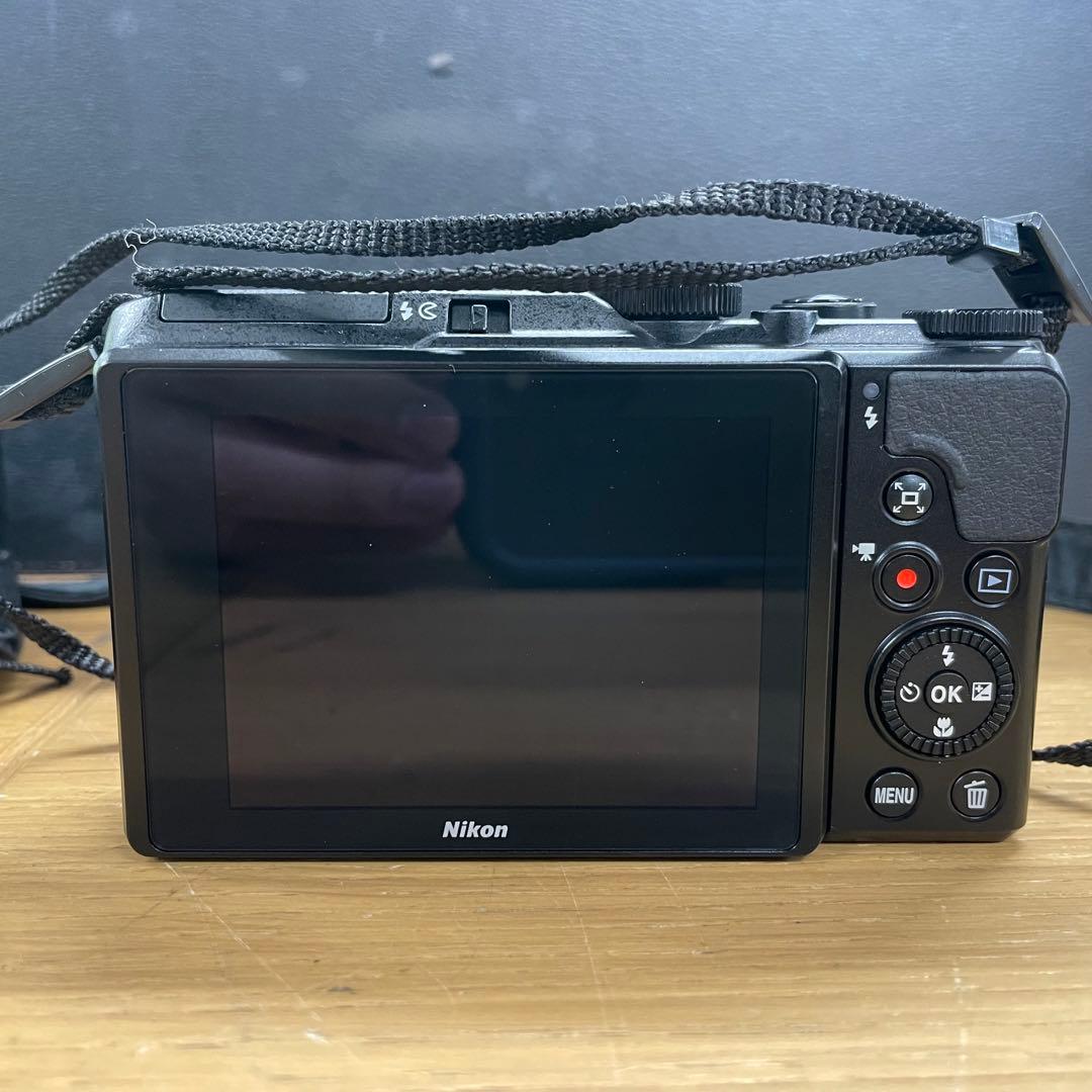 動作品 Nikon Coolpix A900 コンパクトデジタルカメラ