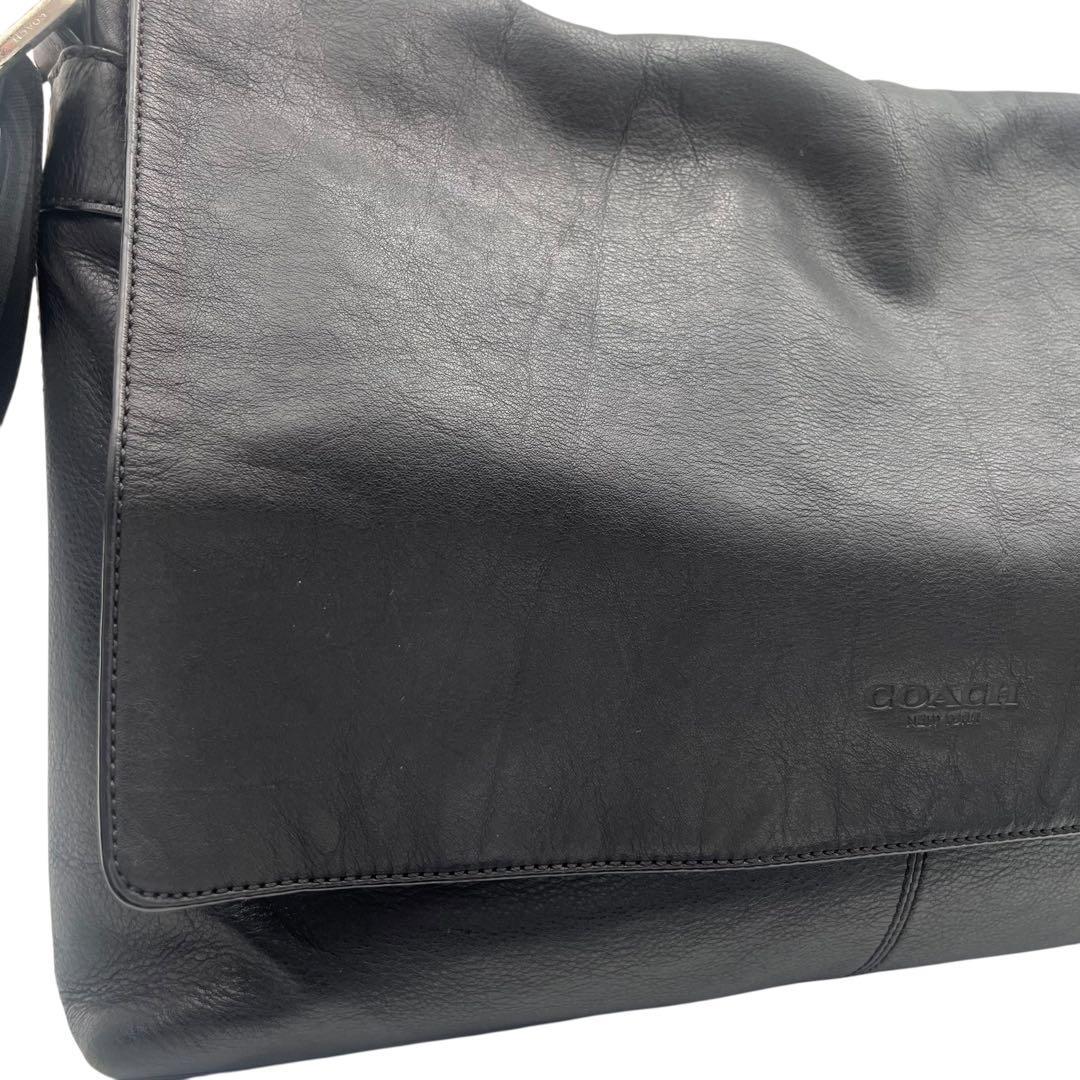 コーチ メンズ ショルダーバッグ チャールズ レザー スリム メッセンジャー