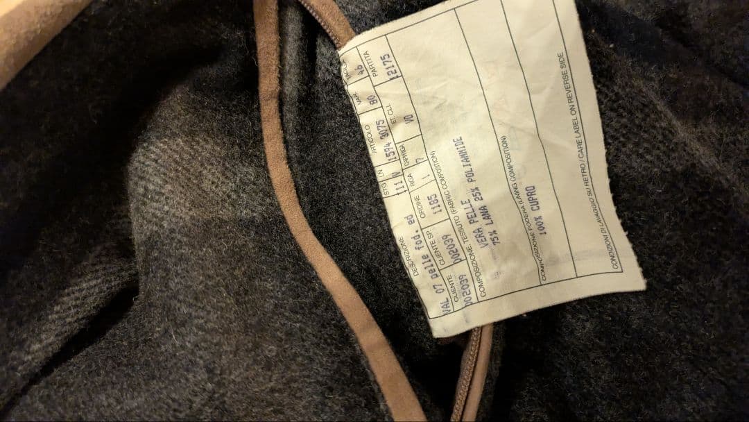 ヴァルスタリーノ　　46 バルスター VALSTARINO　スエード