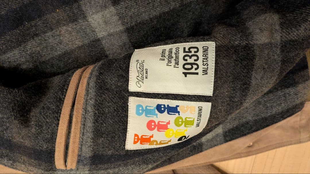 ヴァルスタリーノ　　46 バルスター VALSTARINO　スエード