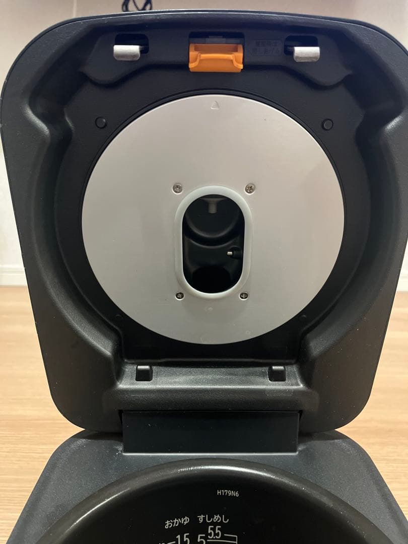 日立 IH炊飯器 RZ-V100EM フロストブラック