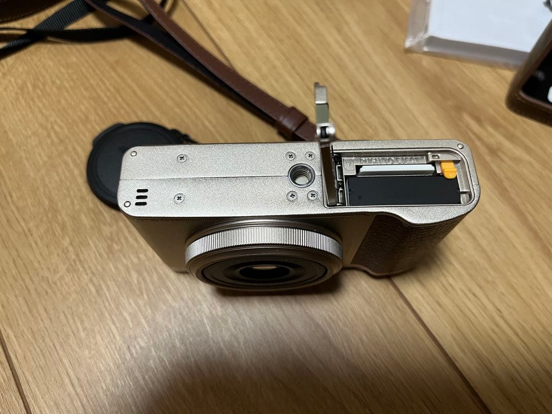 デジタルカメラ Fujifilm XF10