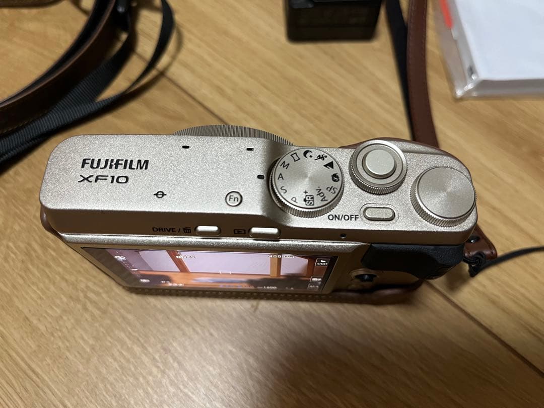 デジタルカメラ Fujifilm XF10