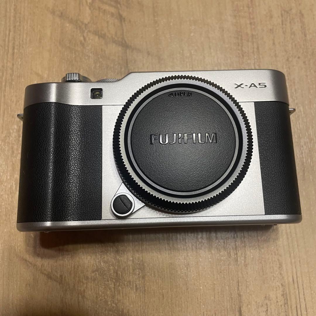 【NGUYEN】中古　FUJIFILM X-A5