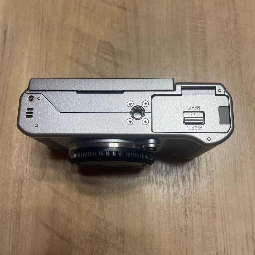 【NGUYEN】中古　FUJIFILM X-A5