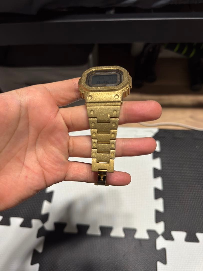 CASIO G-SHOCK フルメタル ゴールド GMW-B5000GD-9