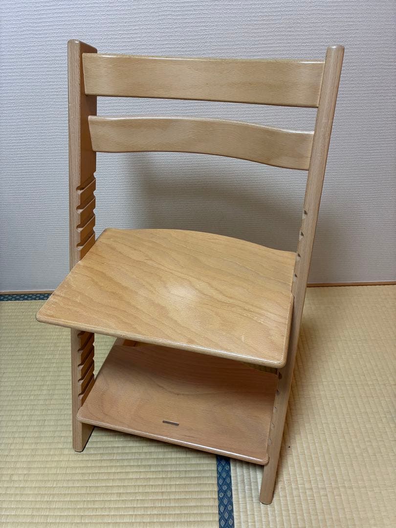 ストッケ　トリップトラップ　シリアルナンバー4 から