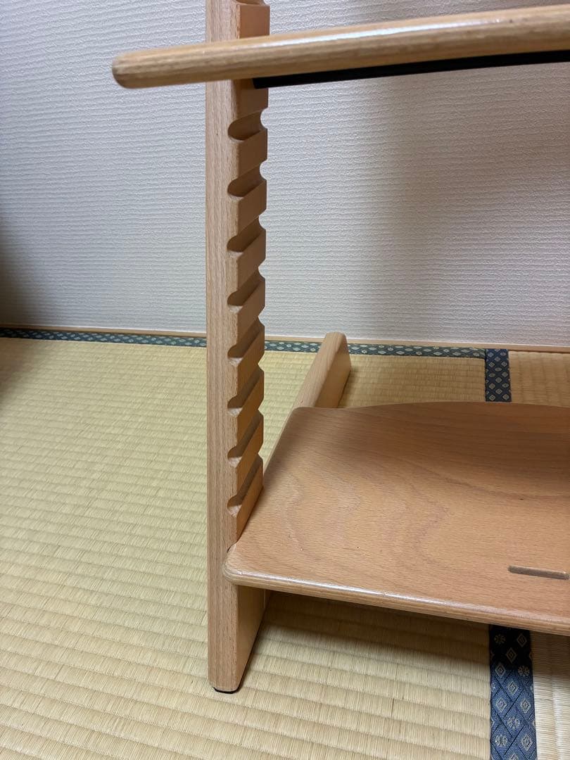 ストッケ　トリップトラップ　シリアルナンバー4 から