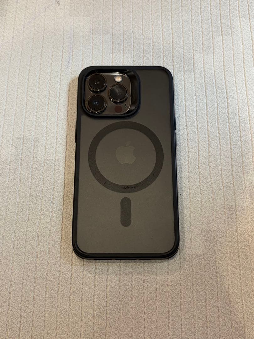 iPhone 13 Pro 256GBグラファイト ケース付きバッテリー90%