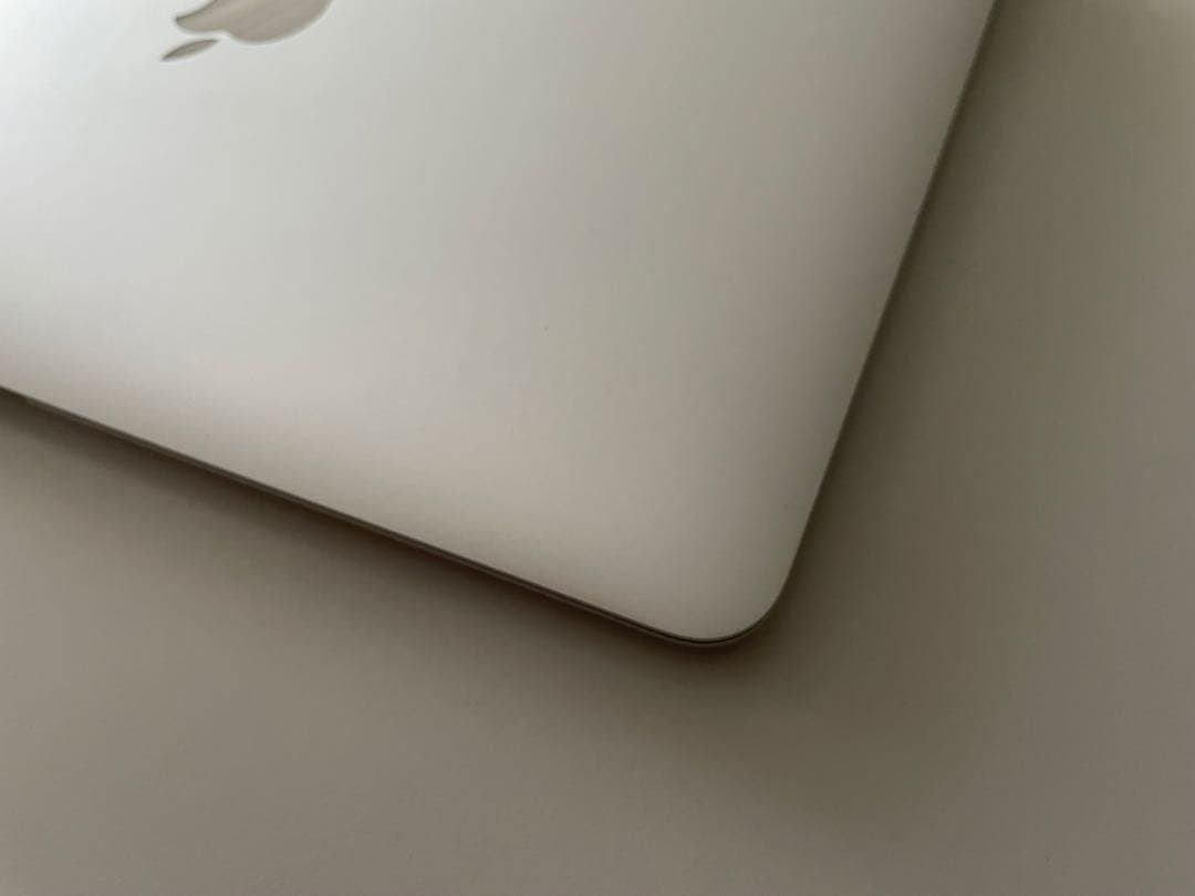 MacbookAir Early 2014 Core-i5 4GB 美品