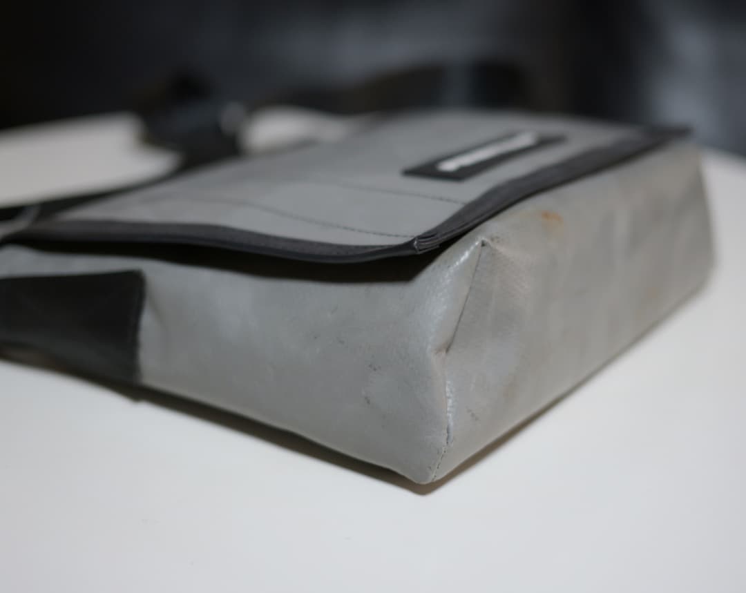 1620　FREITAG F11 LASSIE