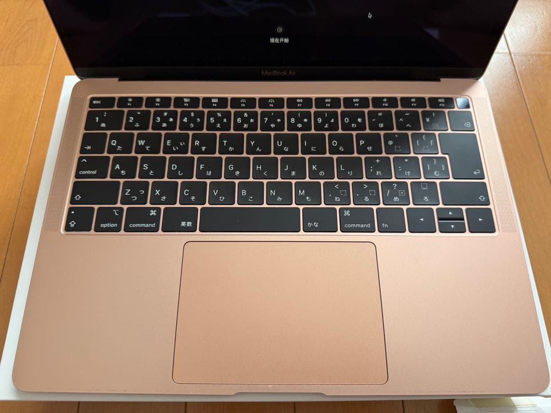 ★MacBook Airゴールド128GB 2019美品★
