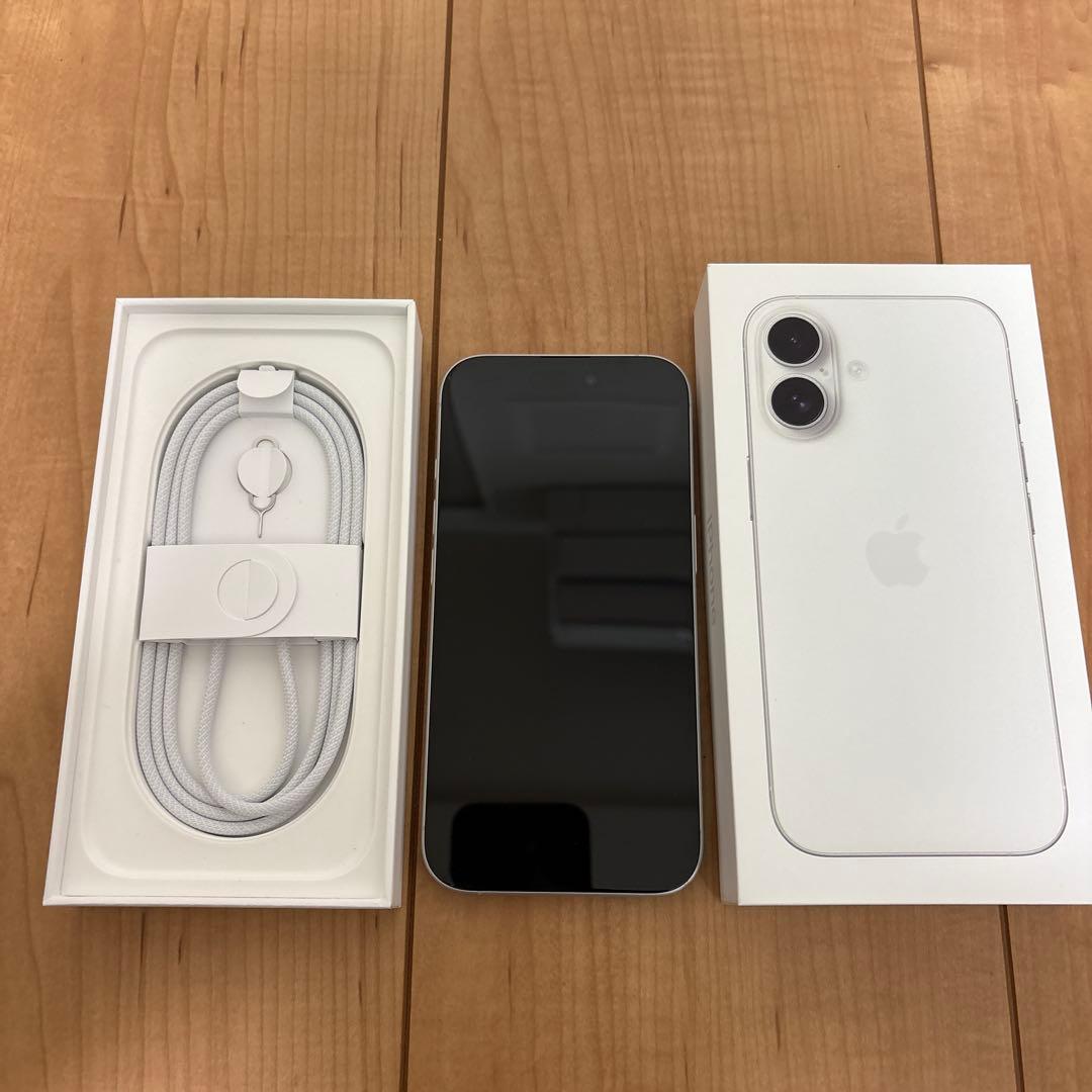 m*.様 iPhone16 128GB ホワイト SIMフリー