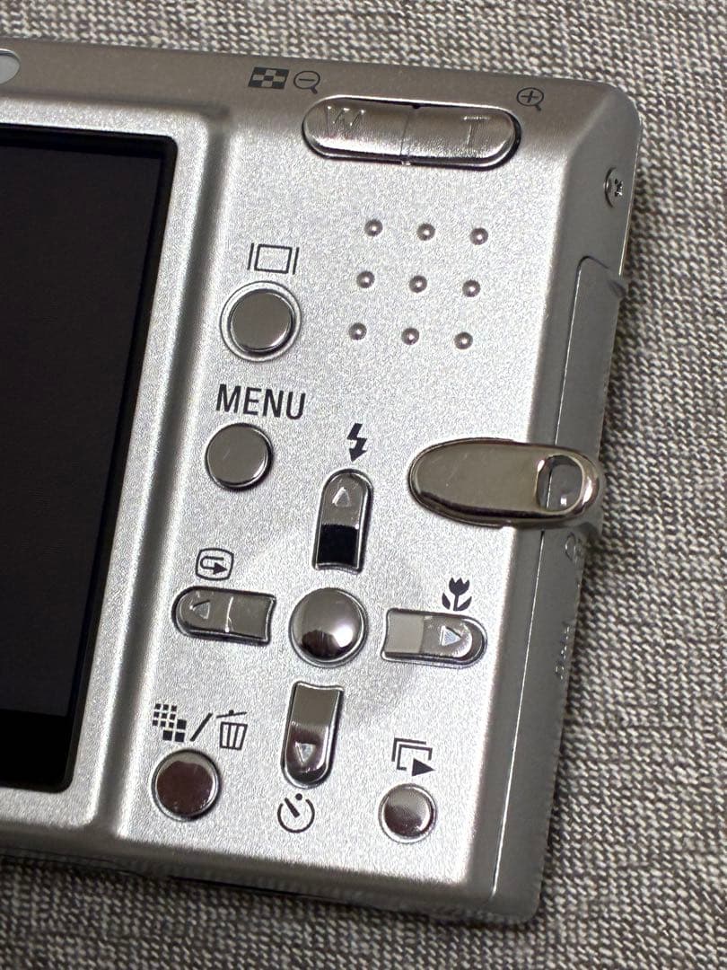 ⭐️美品⭐️ソニー SONY Cyber-shot DSC-T9 コンデジ