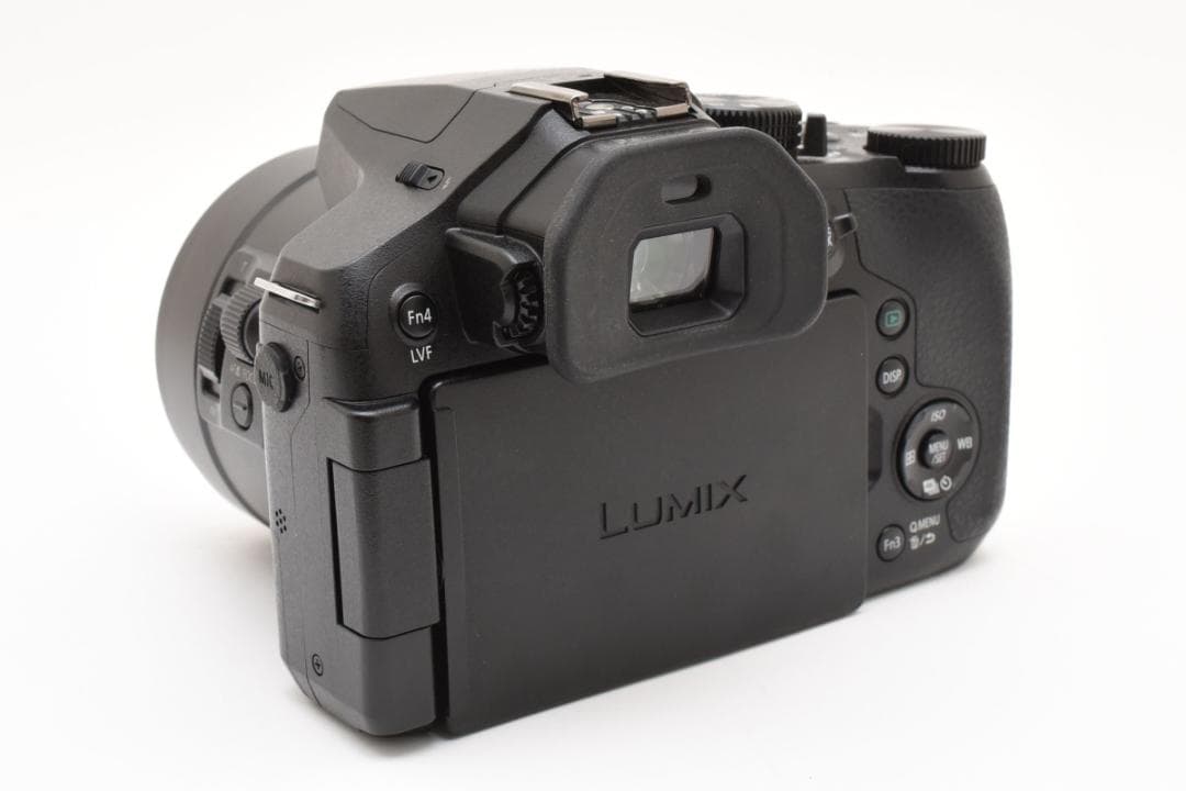Panasonic LUMIX DMC-FZ300 シャッター数4596回