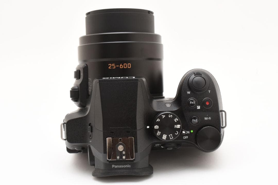 Panasonic LUMIX DMC-FZ300 シャッター数4596回