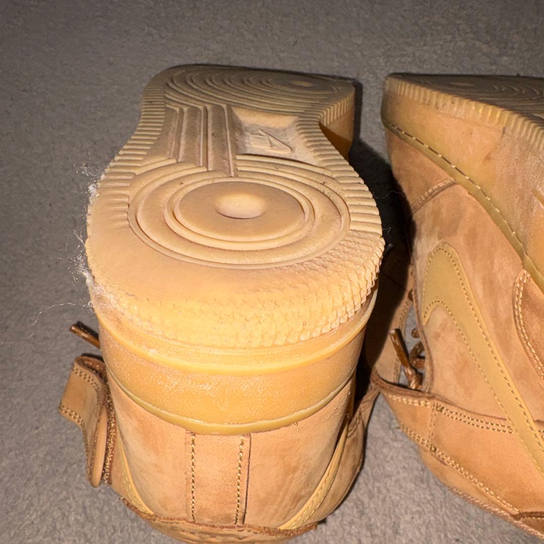 「美品」ナイキ　エアフォース１　ミッド　ベージュ　２７.５