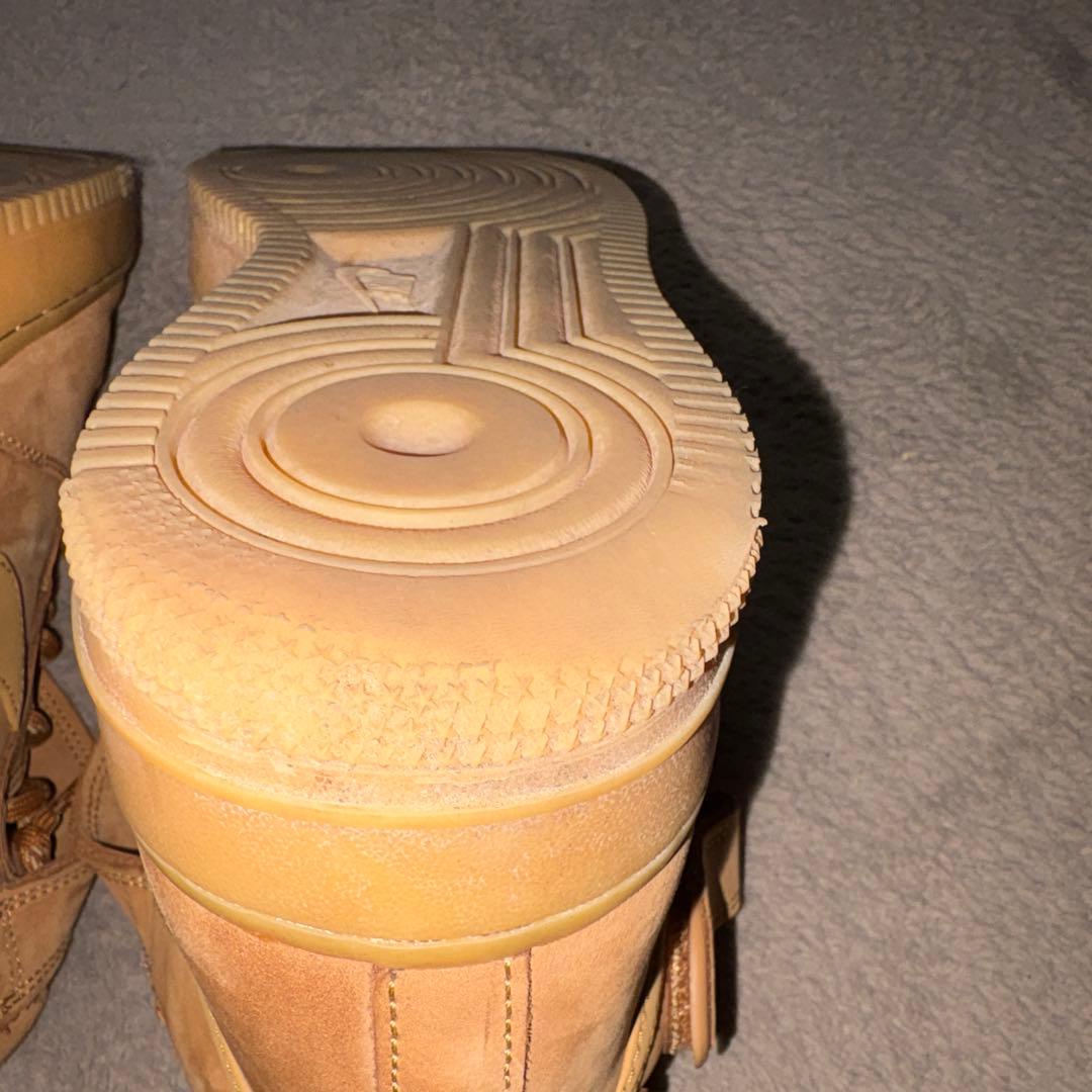 「美品」ナイキ　エアフォース１　ミッド　ベージュ　２７.５