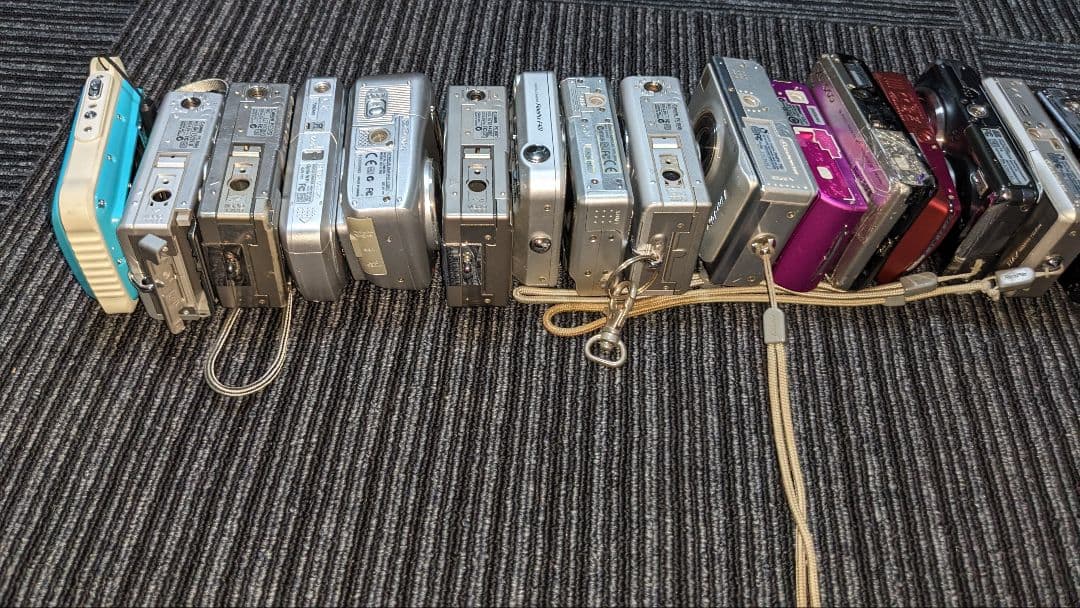 カメラ Nikon Panasonic Fujifilm cannon 20台