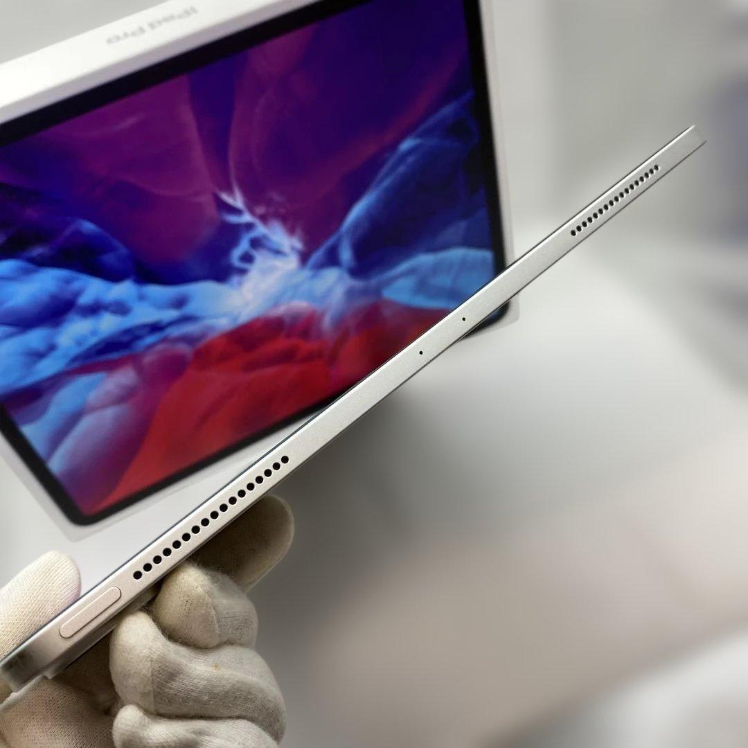 極美品iPad Pro12.9 第4世代 Wi-Fi 128GBバッテリー92％