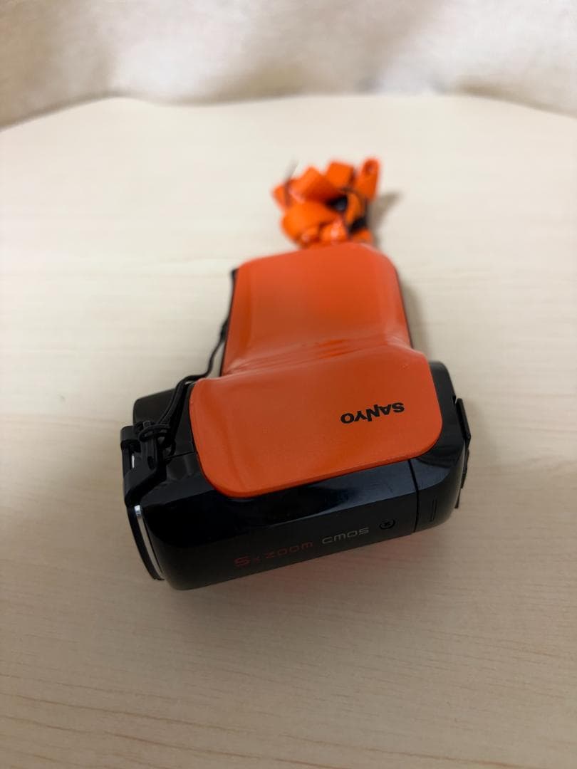 美品 SANYO サンヨー Xacti DMX-CG11 オレンジ 動作確認済み