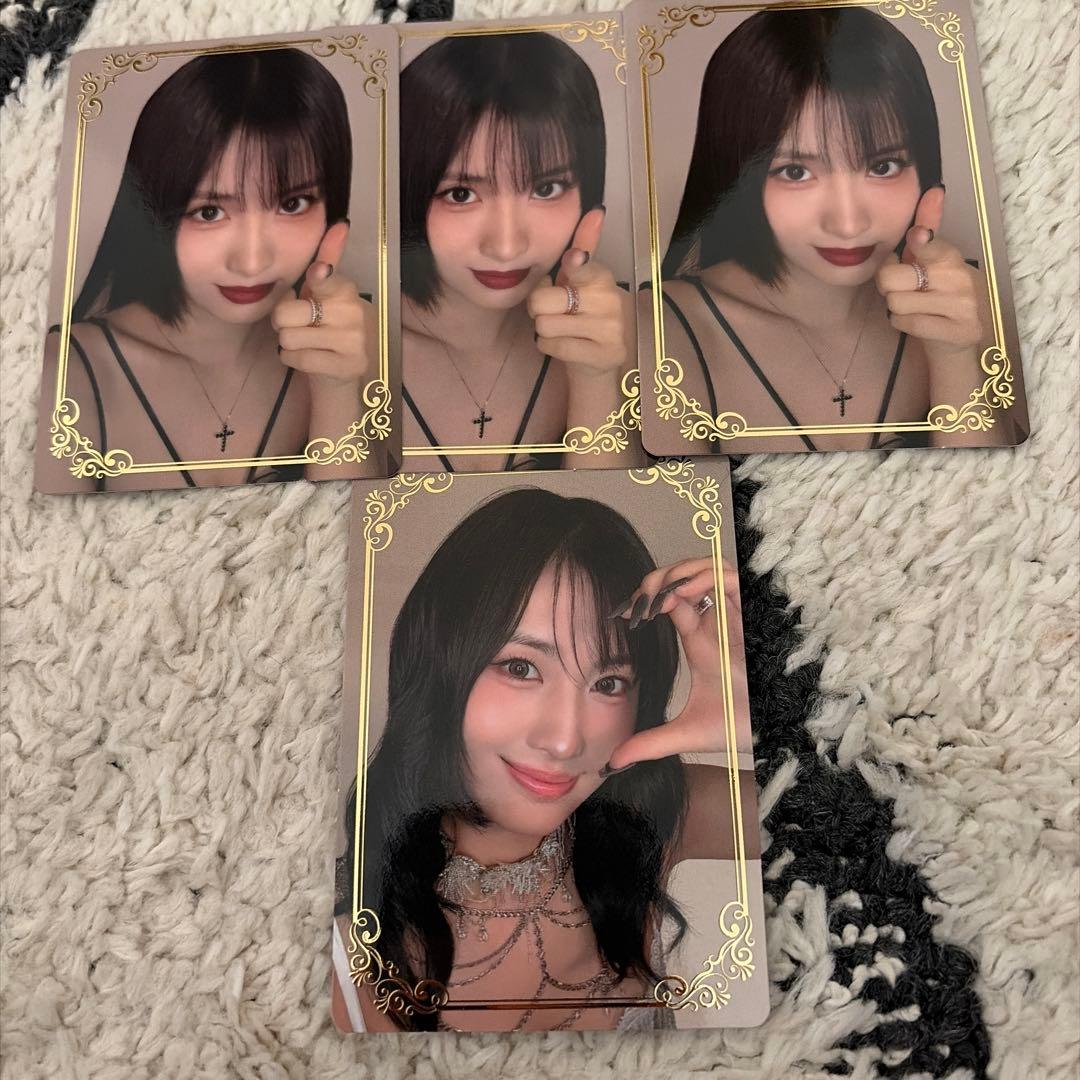 TWICE MISAMO PLAY 箔押し仕様 ラキドロ　モモ4枚