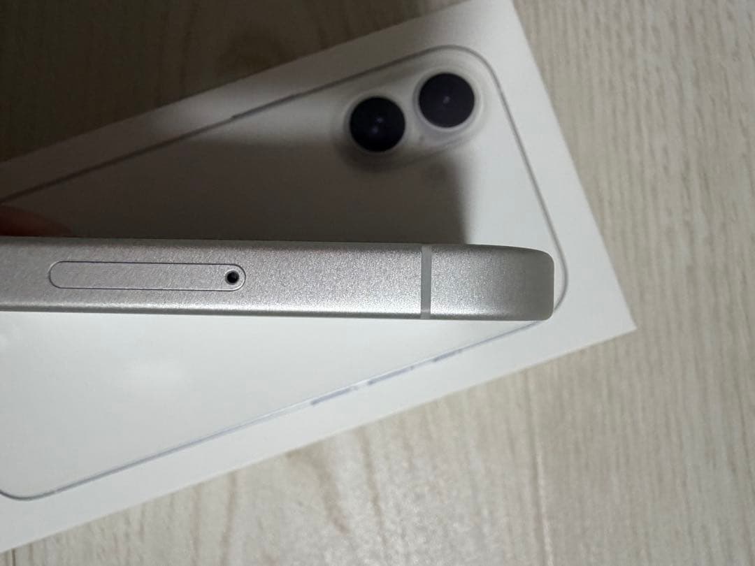 iPhone16 512GB ホワイト