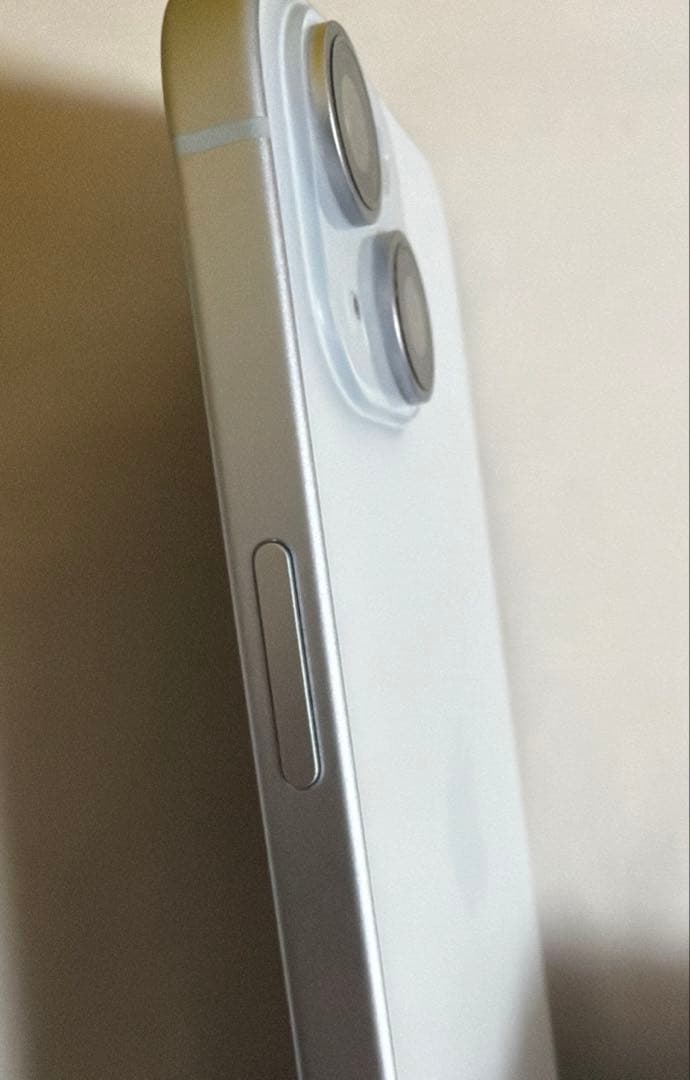 iPhone15 ブルー 128GB