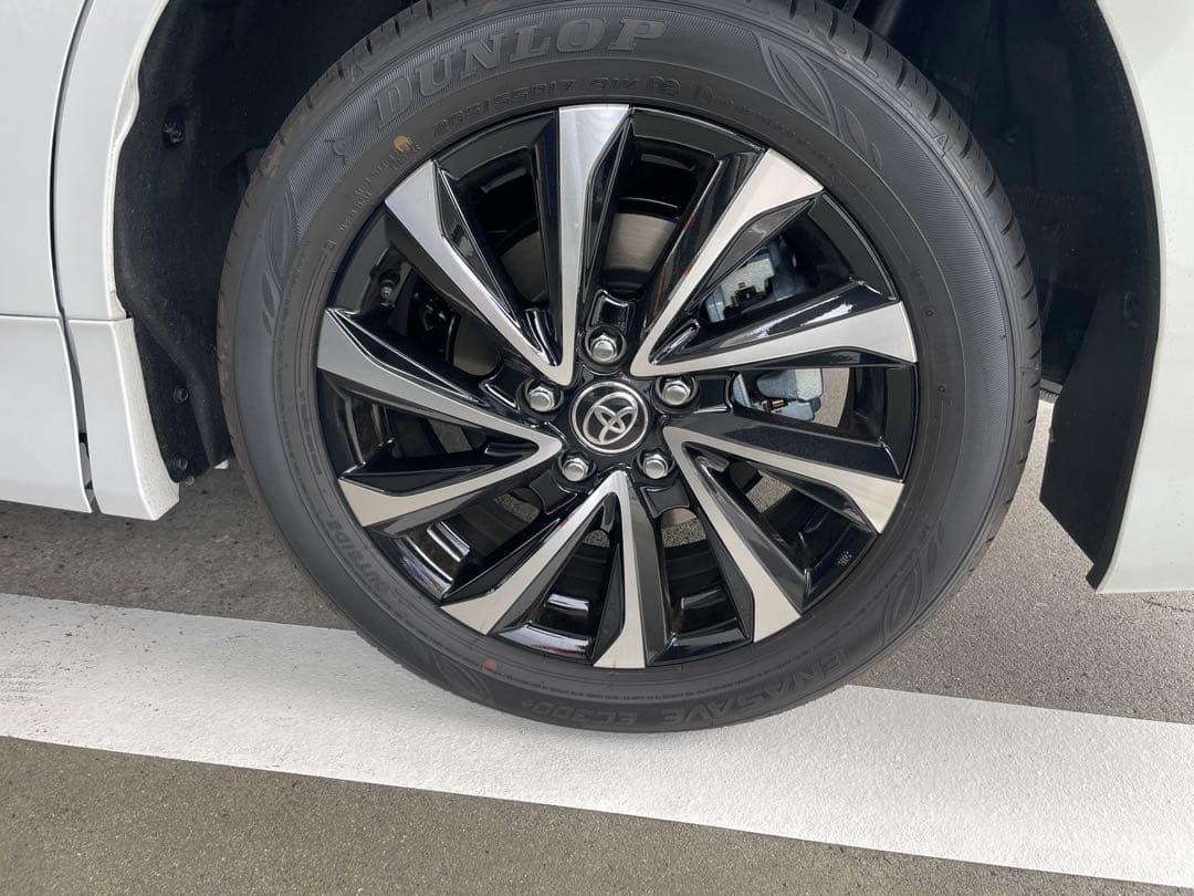 【25年製】送料込トヨタ90系　ノア　ヴォクシー　4本　ナット付