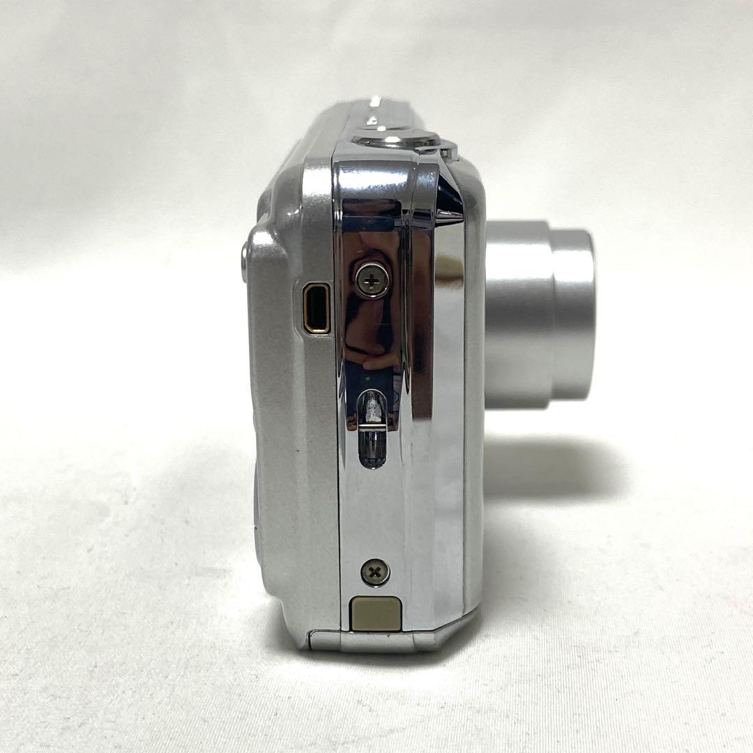 FUJIFILM FINEPIX AX300 コンパクトデジタルカメラ シルバー