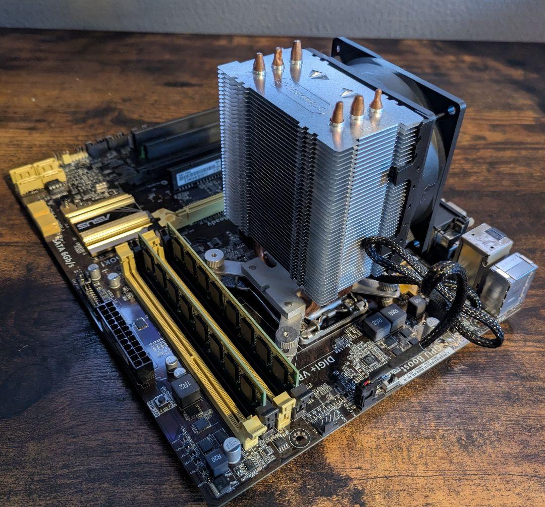 ​H87PRO/i7-4771/16GB/k620/SSD128/600W