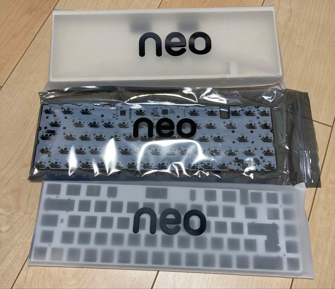 Qwertykeys Neo65、カスタムキーボード、自作キーボード
