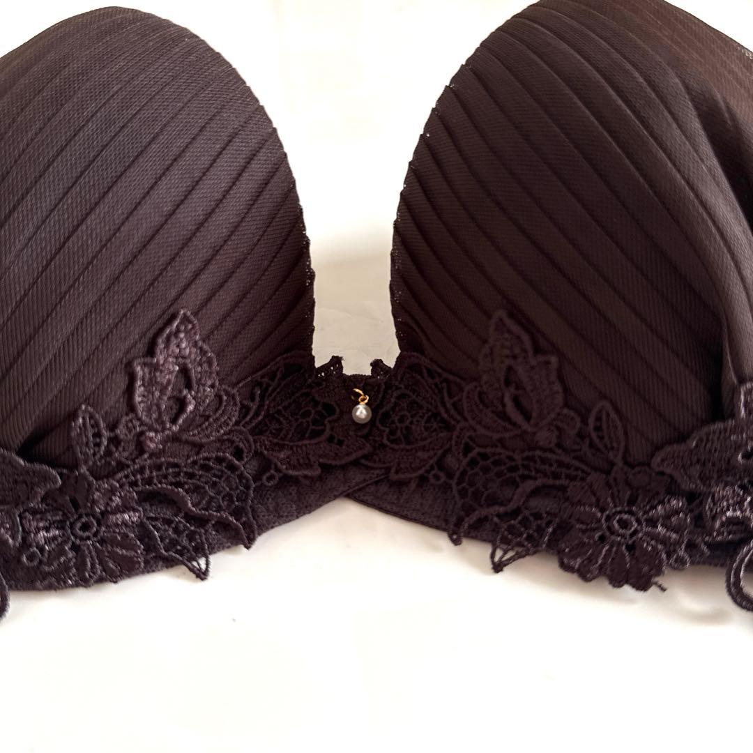 ☆ワコール Yue D70☆