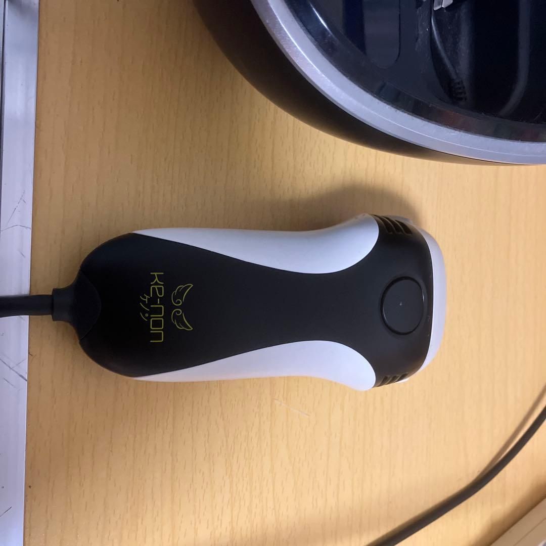 ケノン脱毛器 8.0 眉毛脱毛器付　ストロングカートリッジ付き