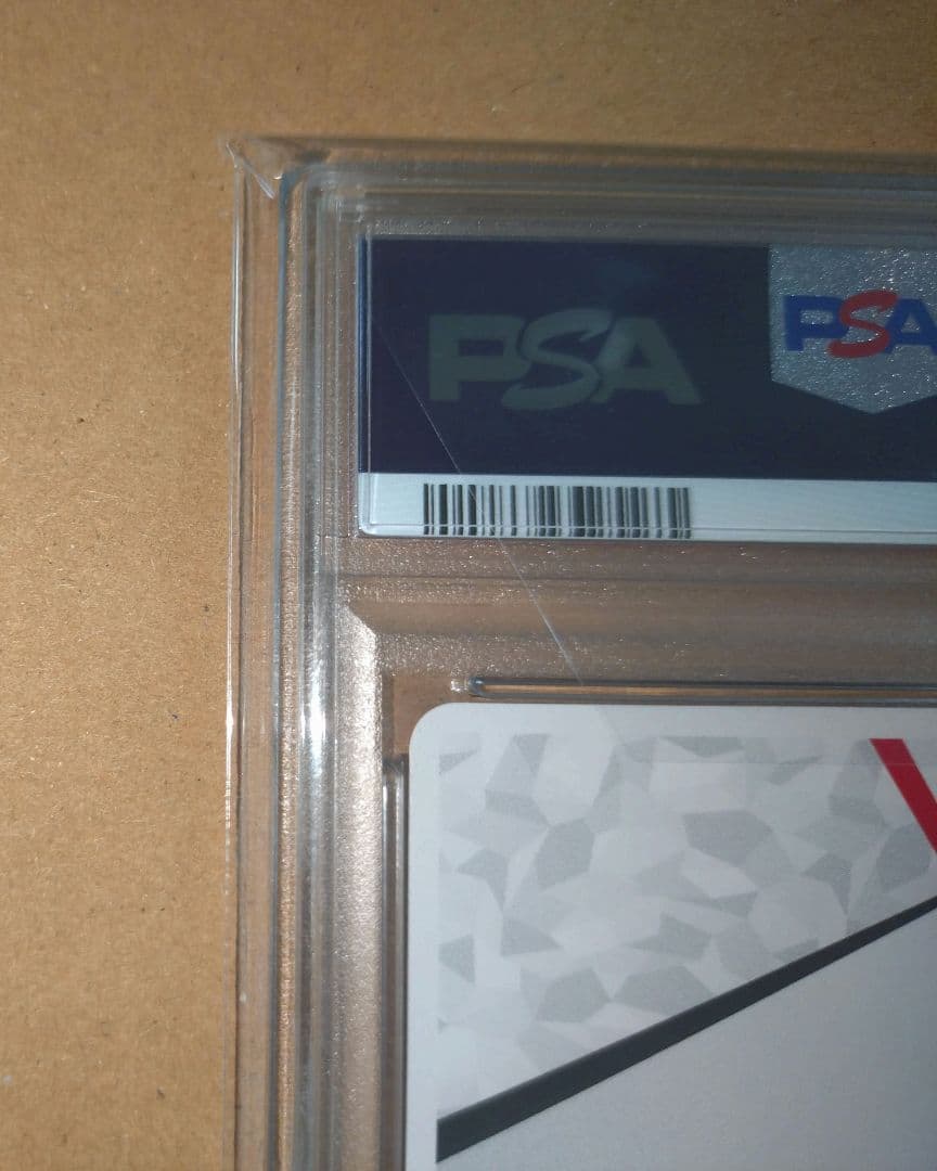 【PSA10】 ユニオンアリーナ 進撃の巨人 リヴァイ シリアル 直筆サイン