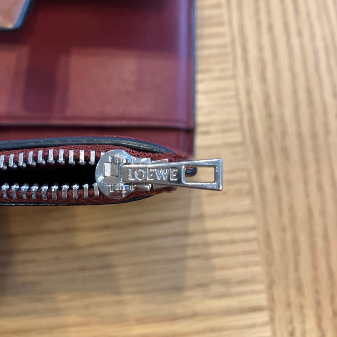 LOEWE ブラウンレザー 三つ折り財布