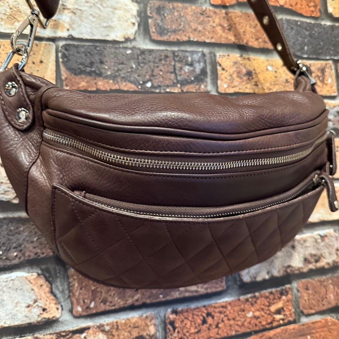 デイズアート　ボディバッグ レザー メンズ 本革