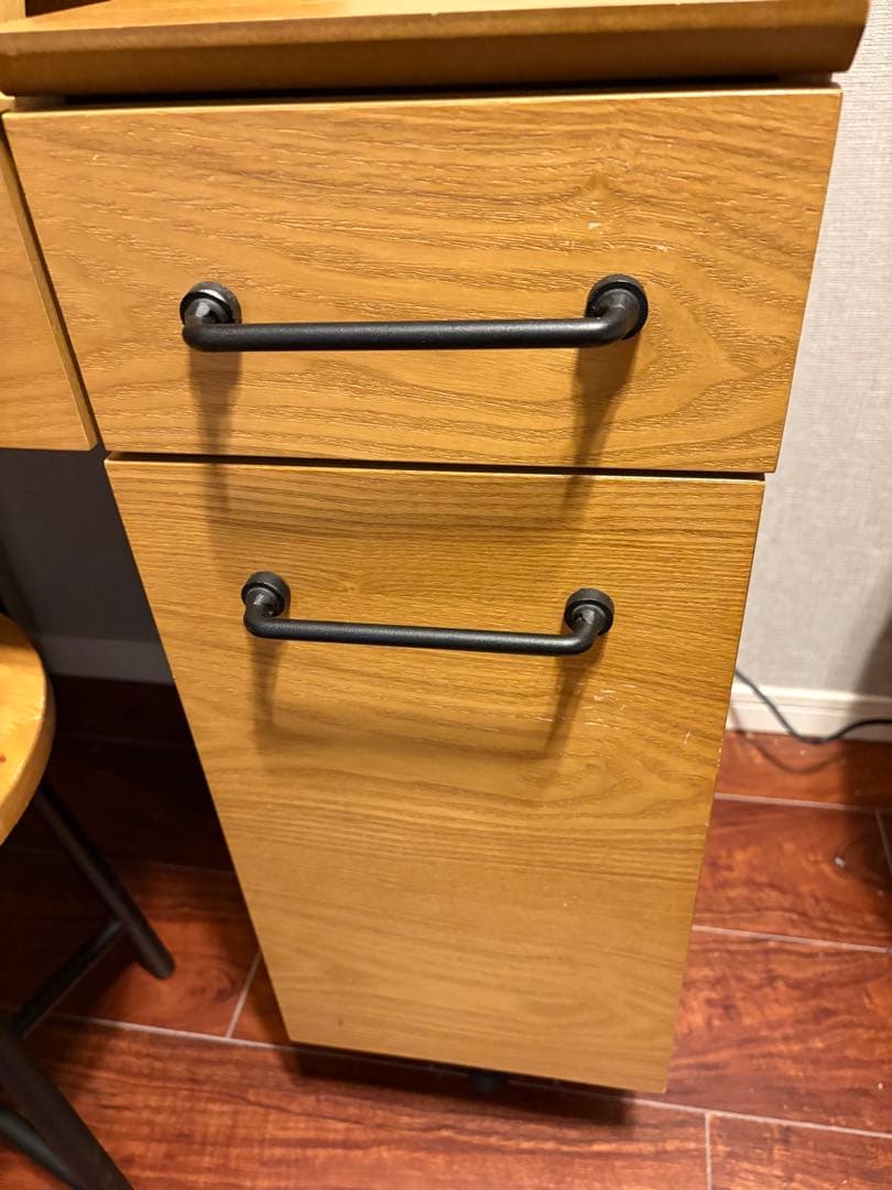 【lowyaロウヤ】ドレッサーデスク コンセント付き (色:ハニー)