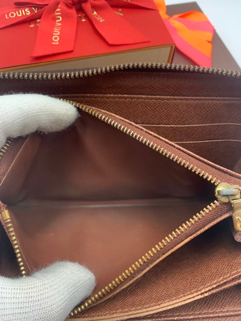 ルイヴィトン モノグラム ジッピーウォレット 長財布 正規品 P55