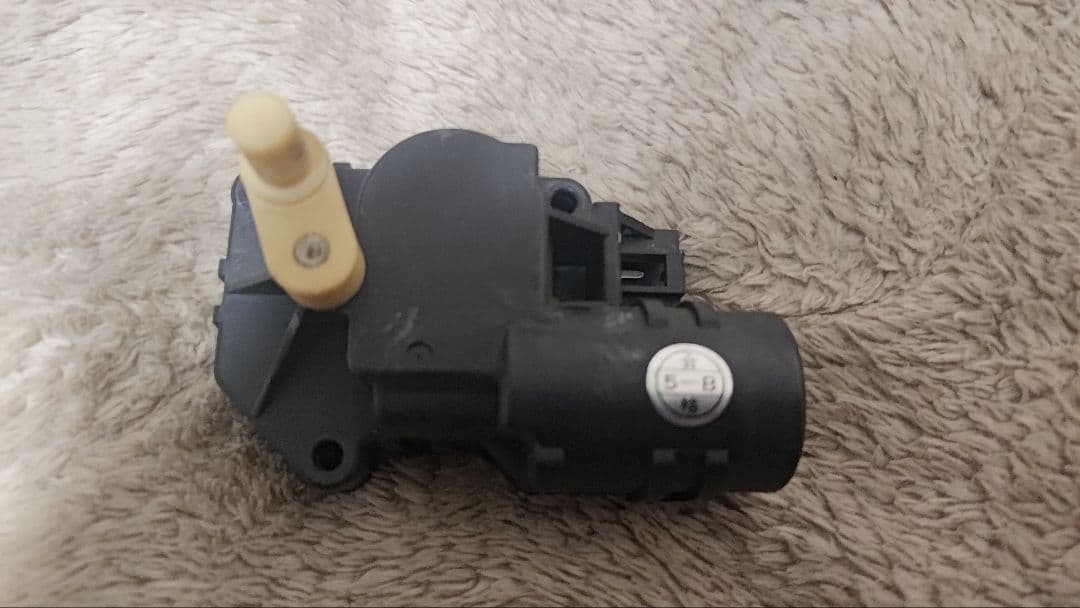 180SX アクチュエーターエアーインテーク　実働外し