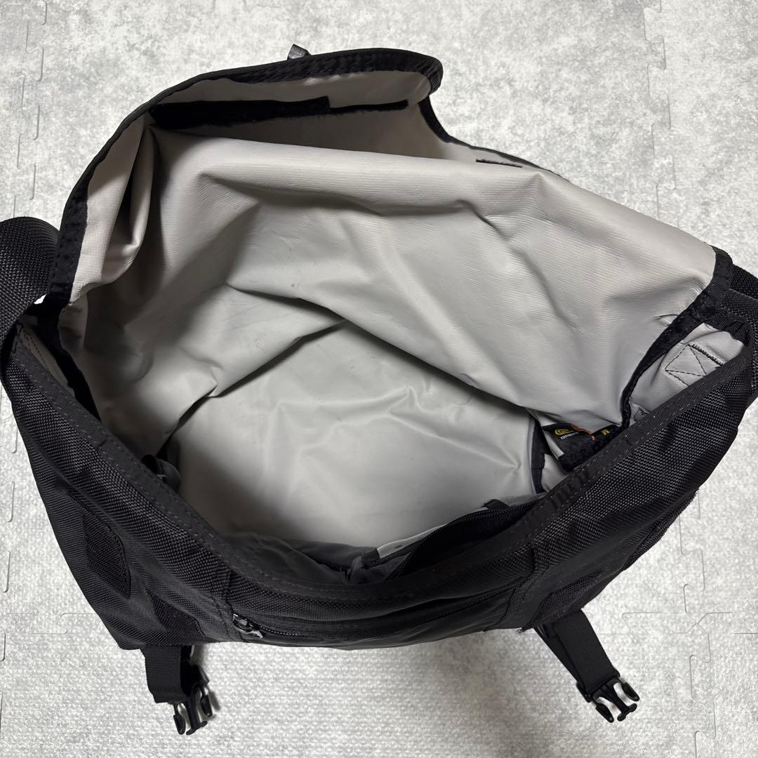 希少 90s Timbak2 Mサイズ メッセンジャーバッグ　PC収納可