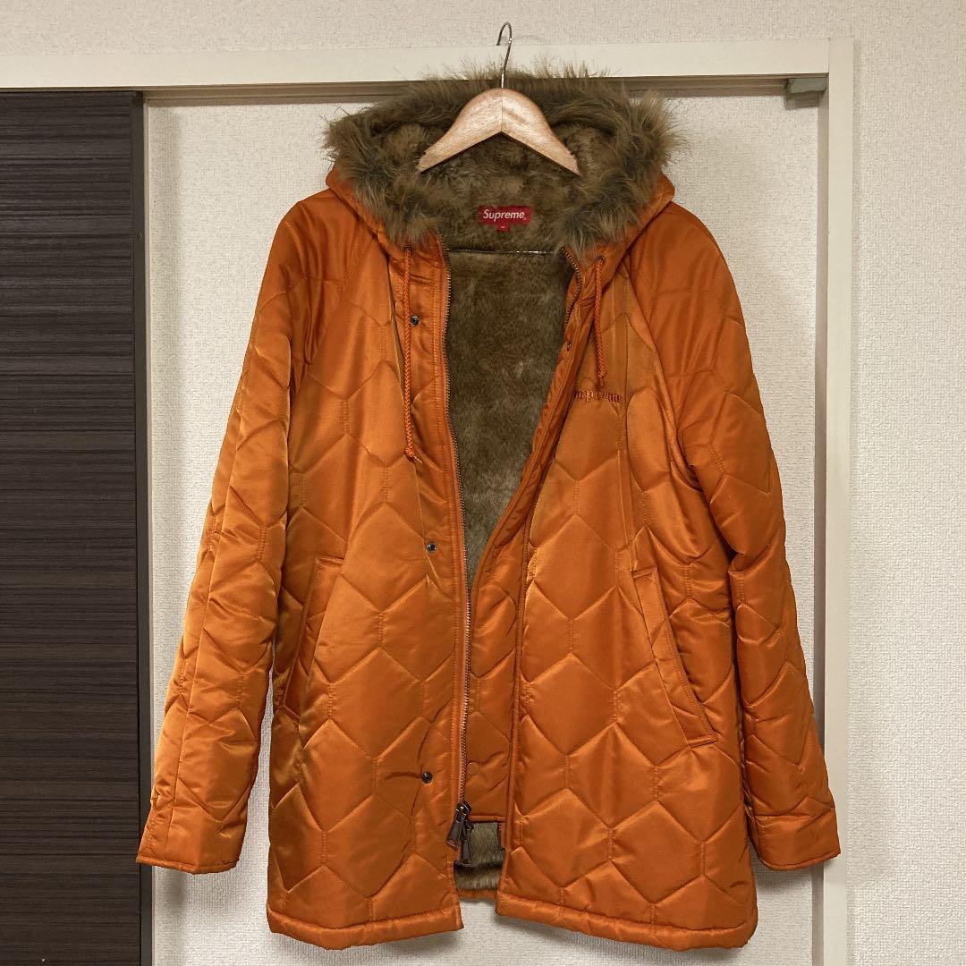シュプリーム の冬用ジャケット