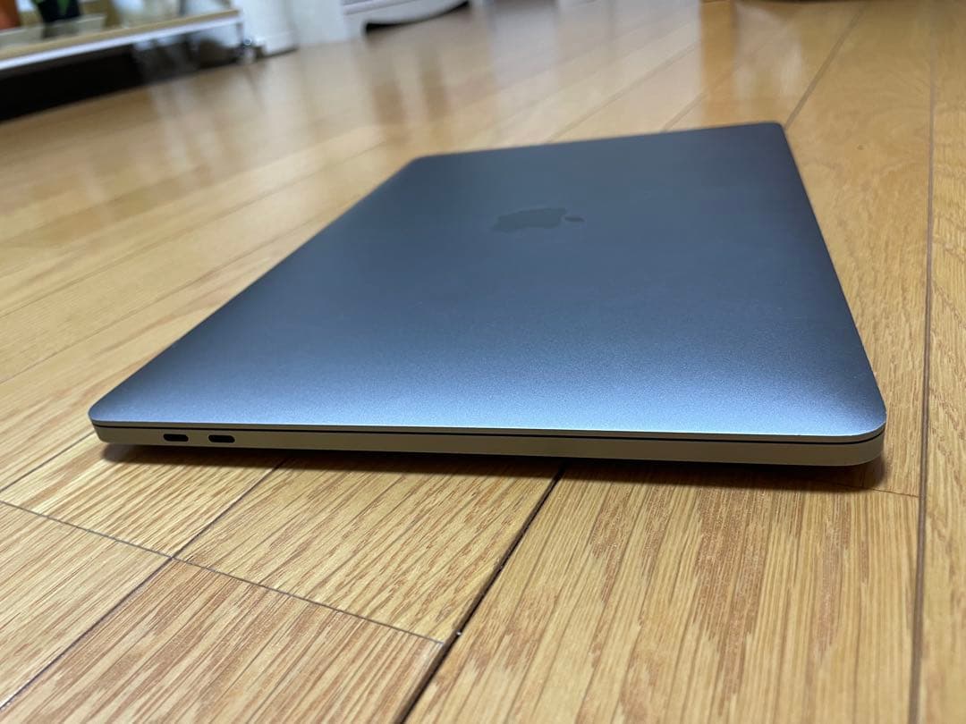 Apple MacBook Pro 13インチ (2020) 本体のみ